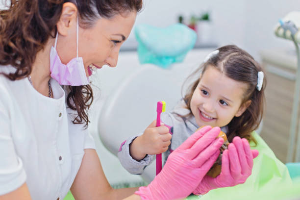 Best Tooth Extraction  in Bylas, AZ